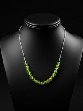 NWT Green and Yellow Beaded Necklace Classic Single-Strand Design